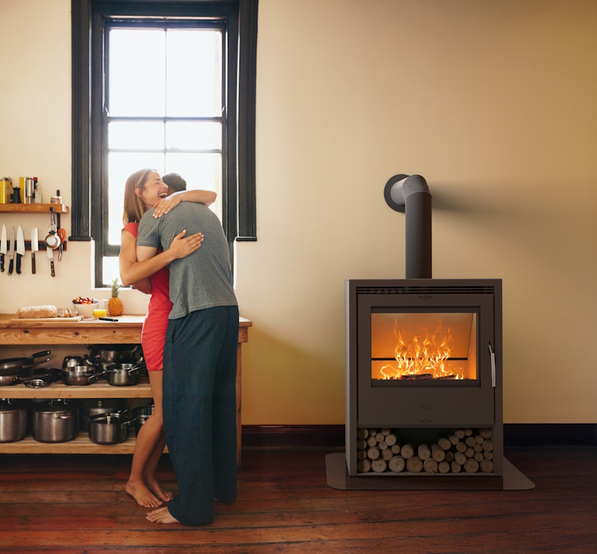kaminofen-fireplace-fermata-stahl-k4580-ent-desktop-1.jpg Fireplace By Norvai - FERMATA STÅL - Frittstående - Bilde 1